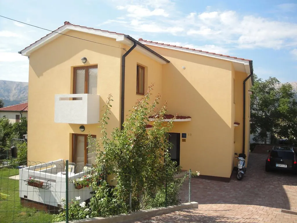Apartments Dujmovic Ana Baška