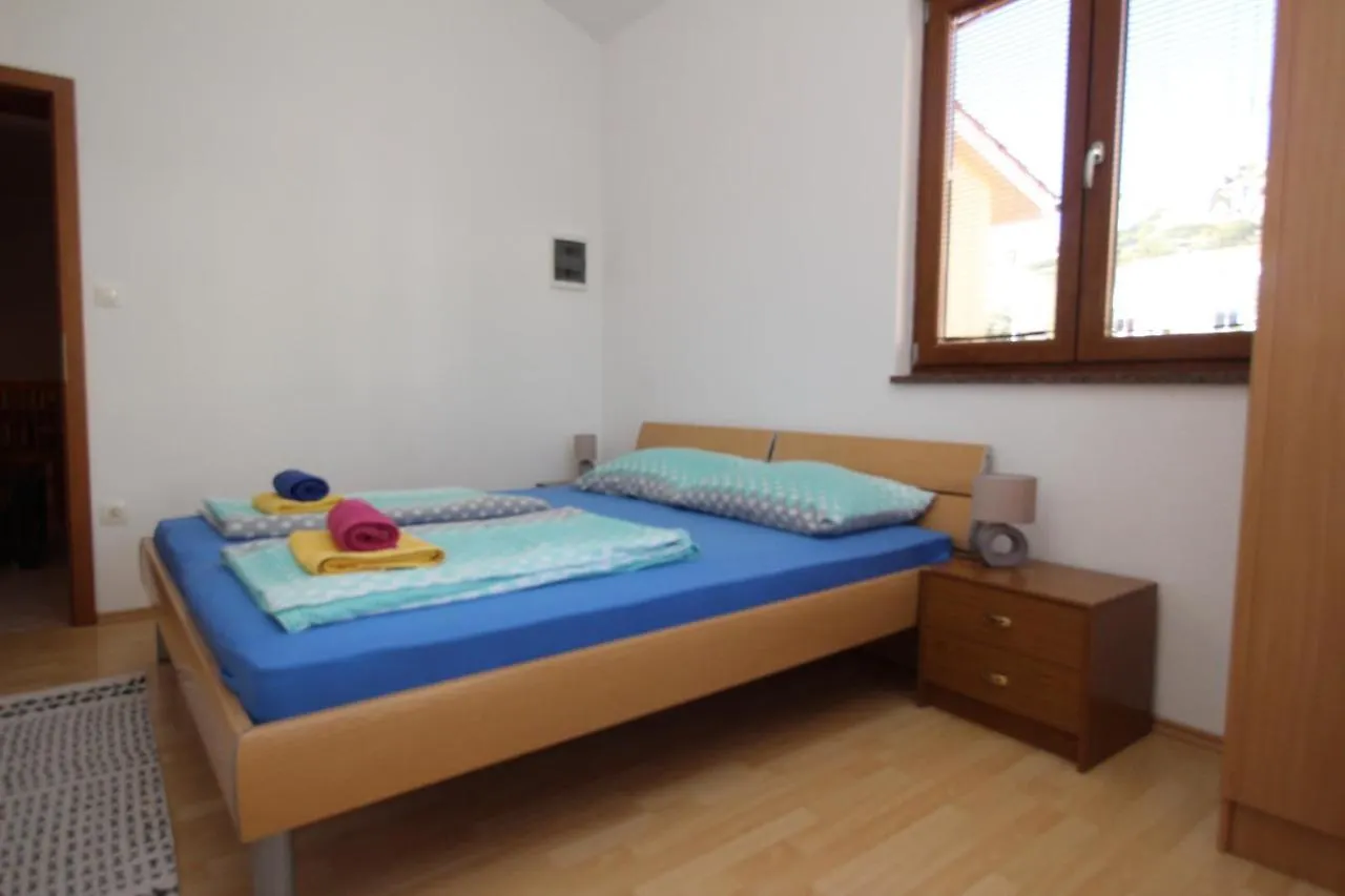 Apartments Dujmovic Ana 巴斯卡